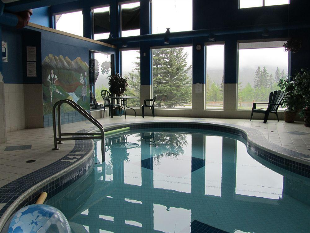 Inn Of The Rockies Канмор Экстерьер фото