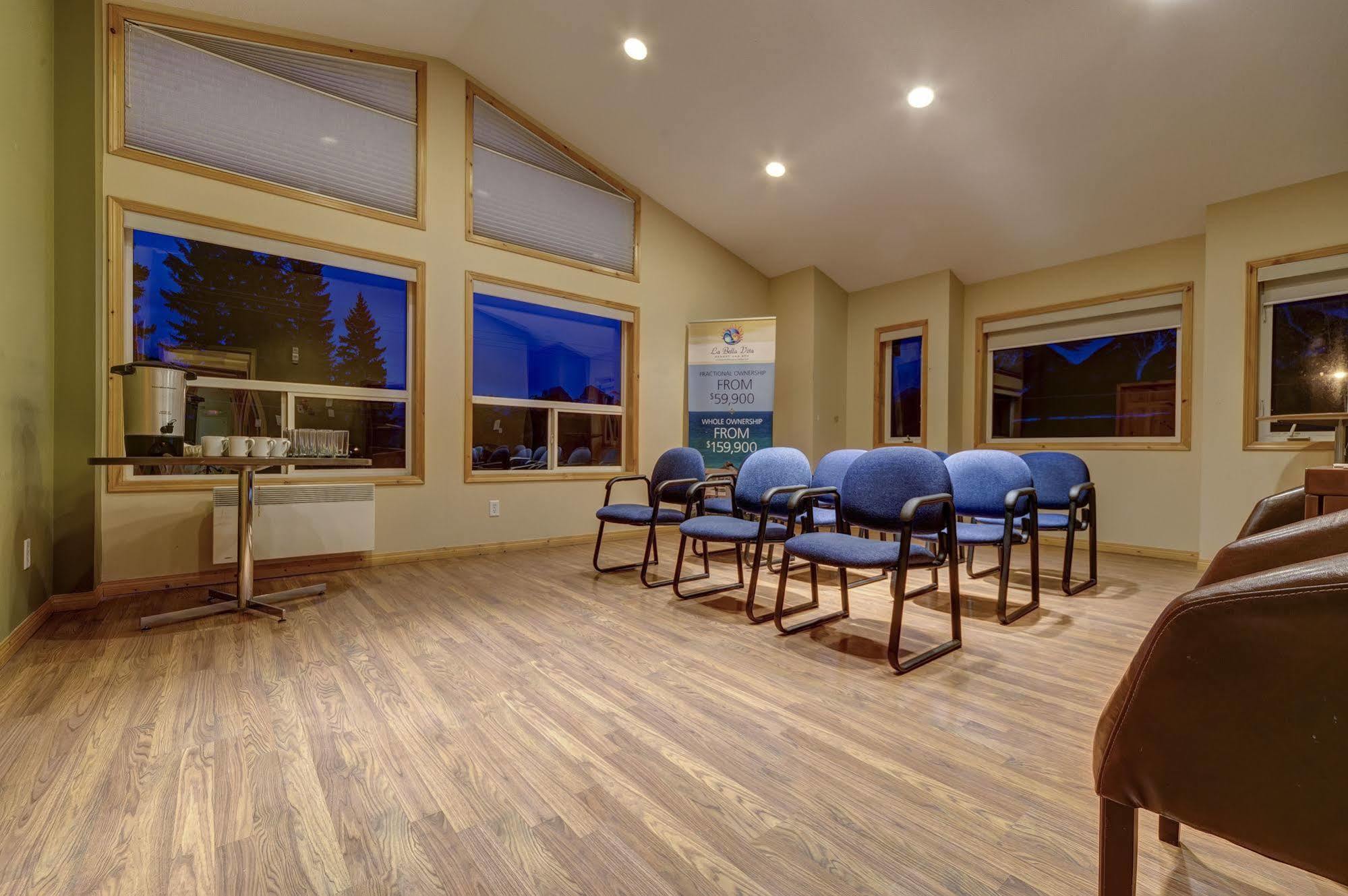 Inn Of The Rockies Канмор Экстерьер фото